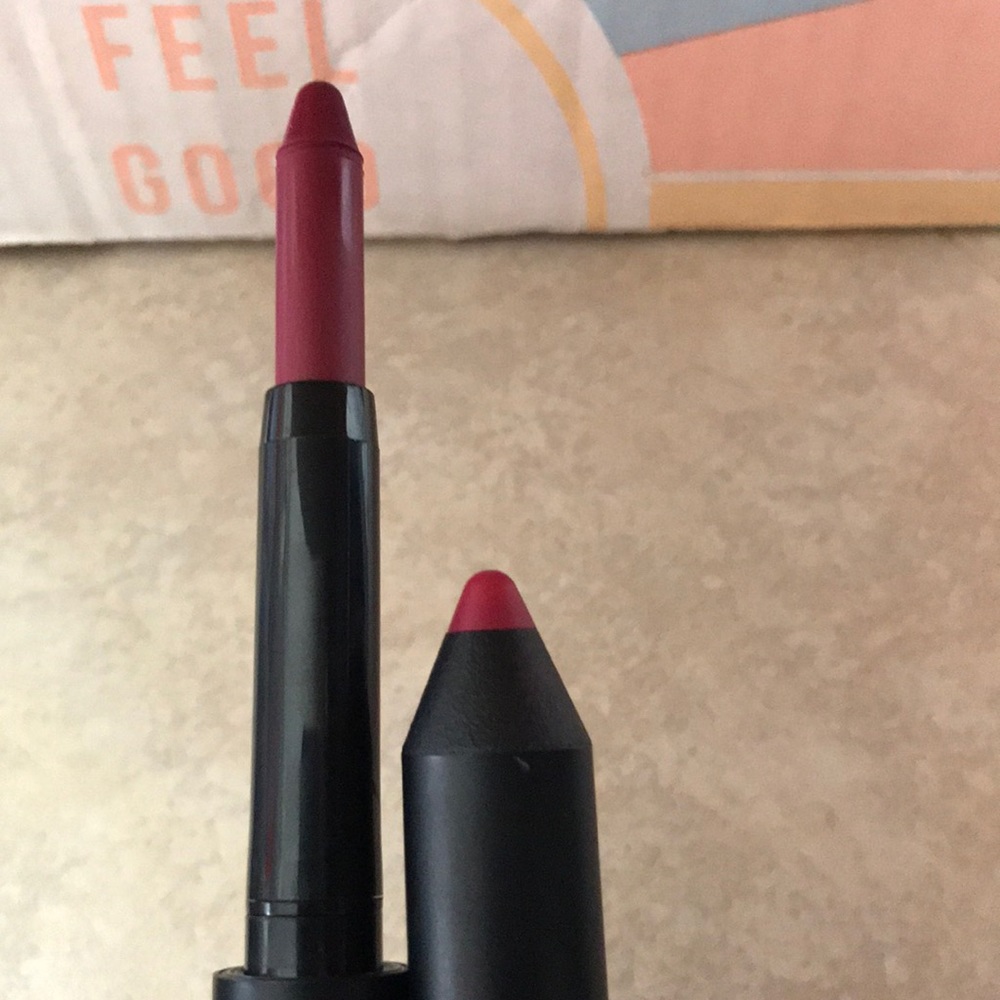 Trestique lip matte balm
